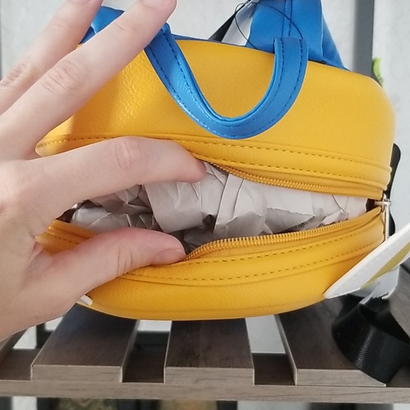 Aggretsuko Funko mini backpack - Picture 5 of 6